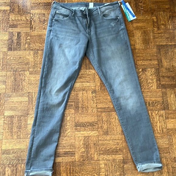 NWT H&M Distressed grey jeans - Picture 1 of 6